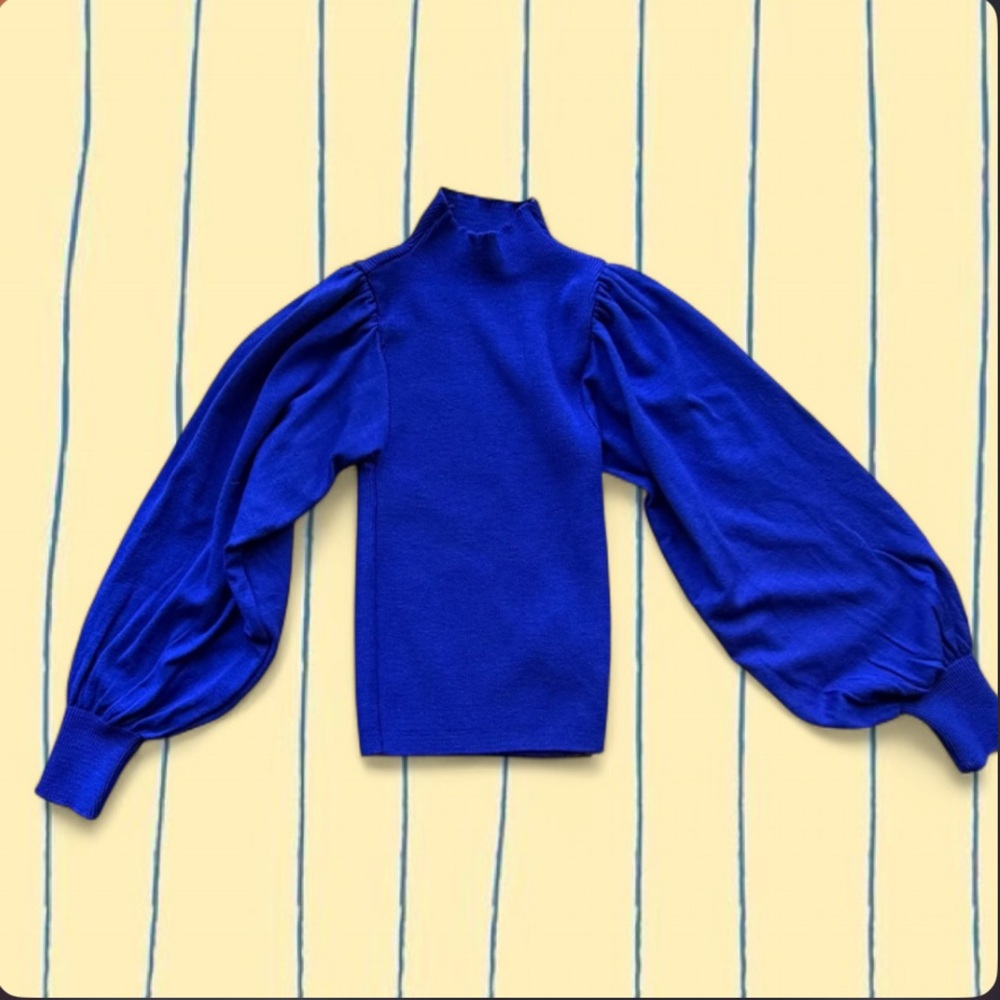 NWT BOGI Women's roll Blue Sweater
